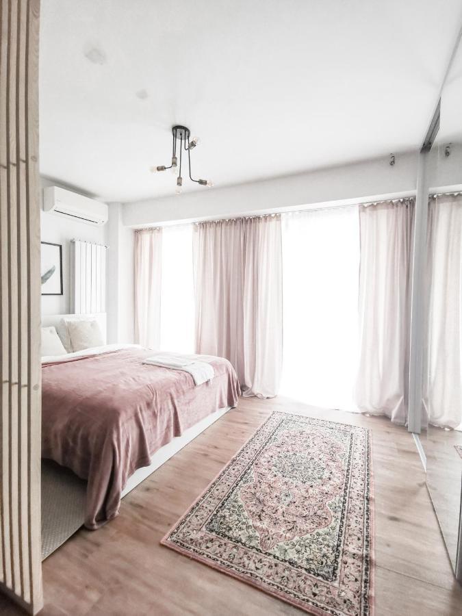 Central Double Studio With Amazing View Bucureşti Eksteriør bilde
